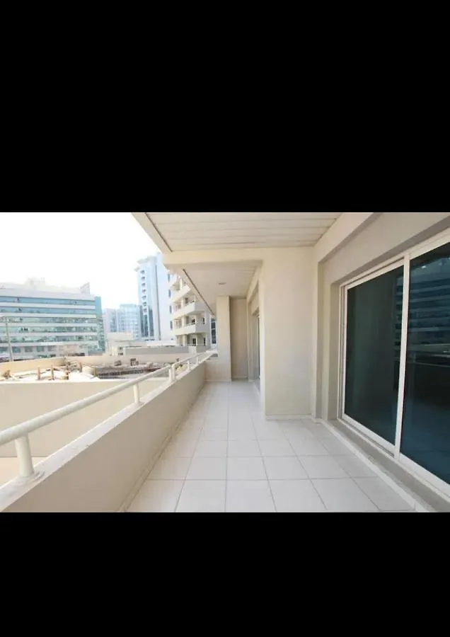 Lady'S Bedspace Hotel Dubai Guest house